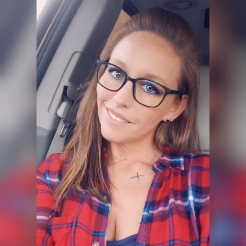 Meet your Posher, Melissa!